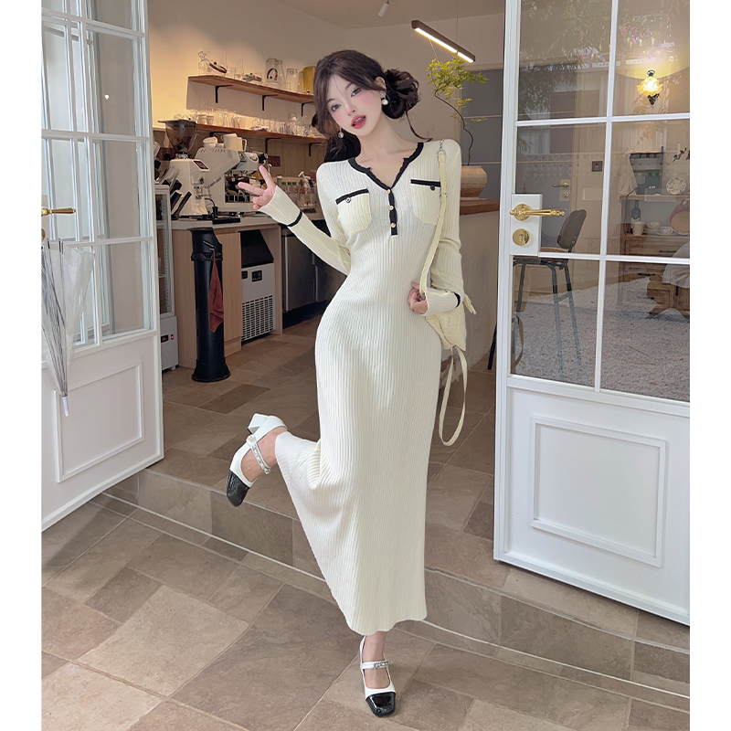 Chanelstyle sweater dress V-neck overcoat for women