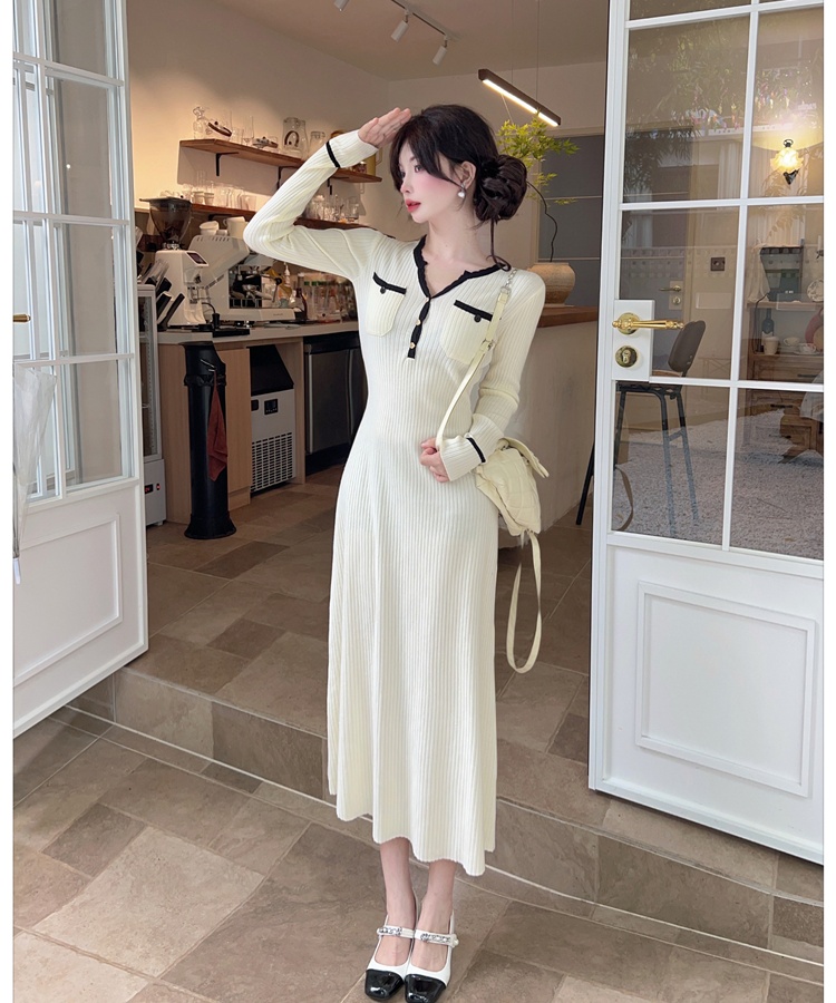 Chanelstyle sweater dress V-neck overcoat for women