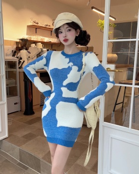 Autumn and winter knitted dress blue T-back