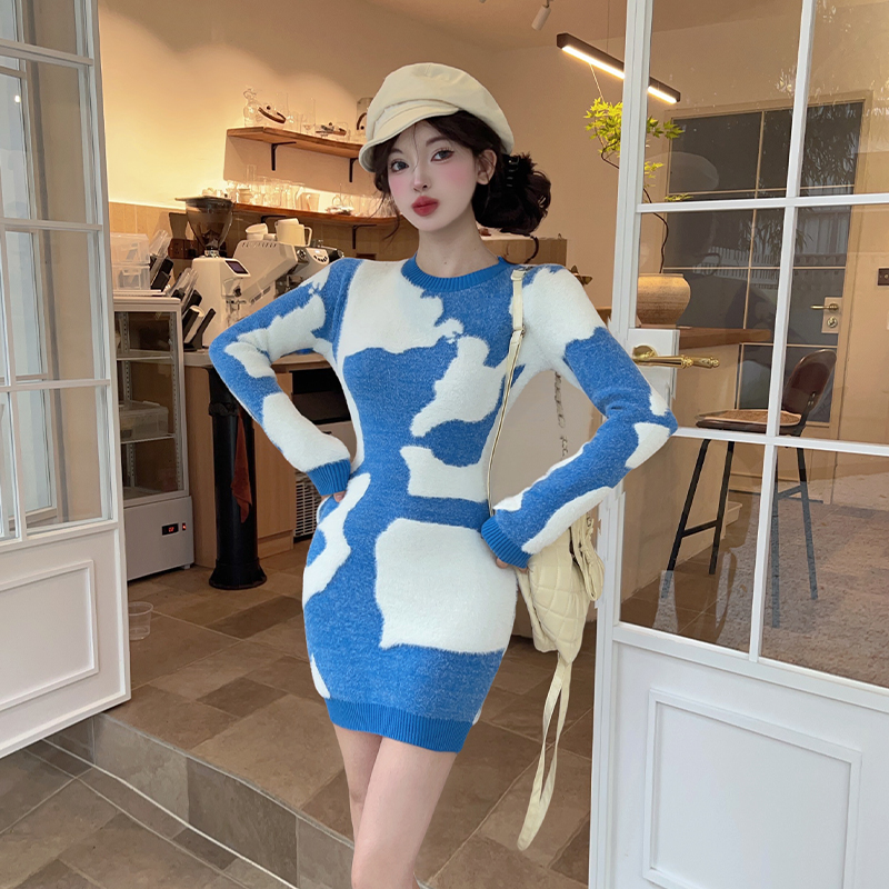 Autumn and winter knitted dress blue T-back