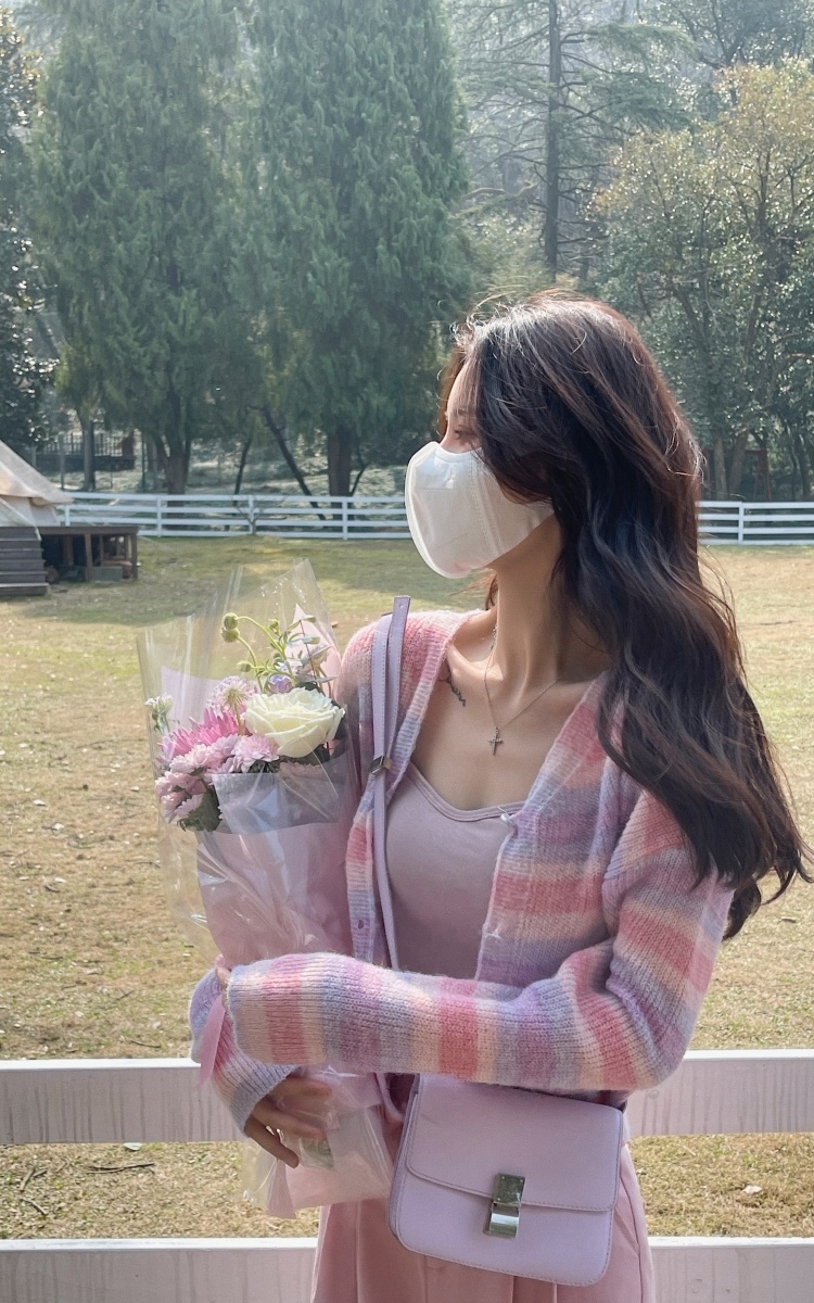 Loose sunscreen shirts short knitted tops for women