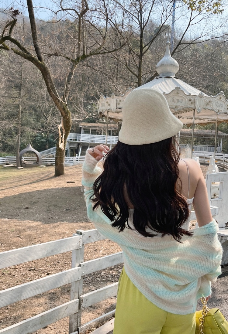 Loose sunscreen shirts short knitted tops for women