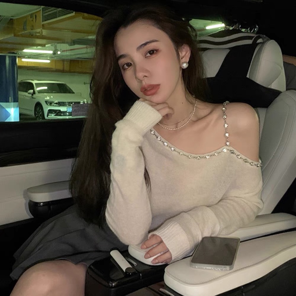 Pure autumn rhinestone loose strapless sweater for women