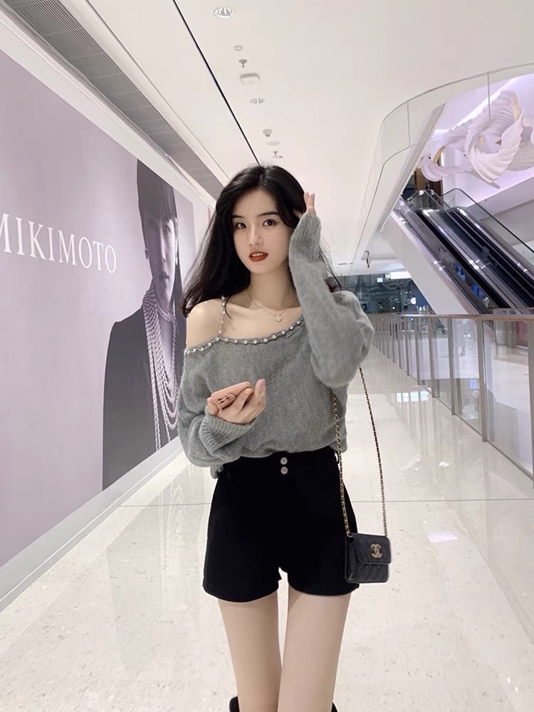 Pure autumn rhinestone loose strapless sweater for women