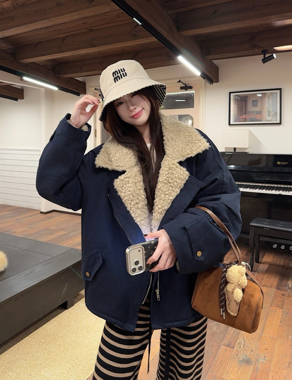 Winter elmo locomotive wear lambs wool cozy jacket