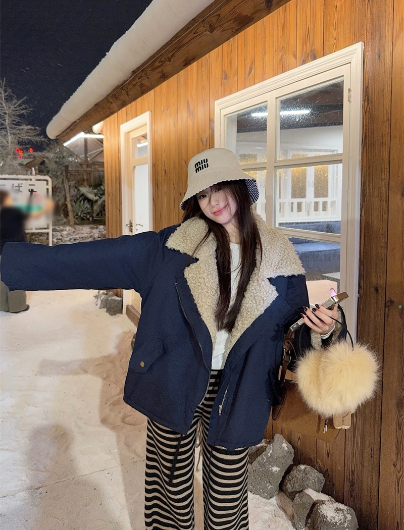 Winter elmo locomotive wear lambs wool cozy jacket