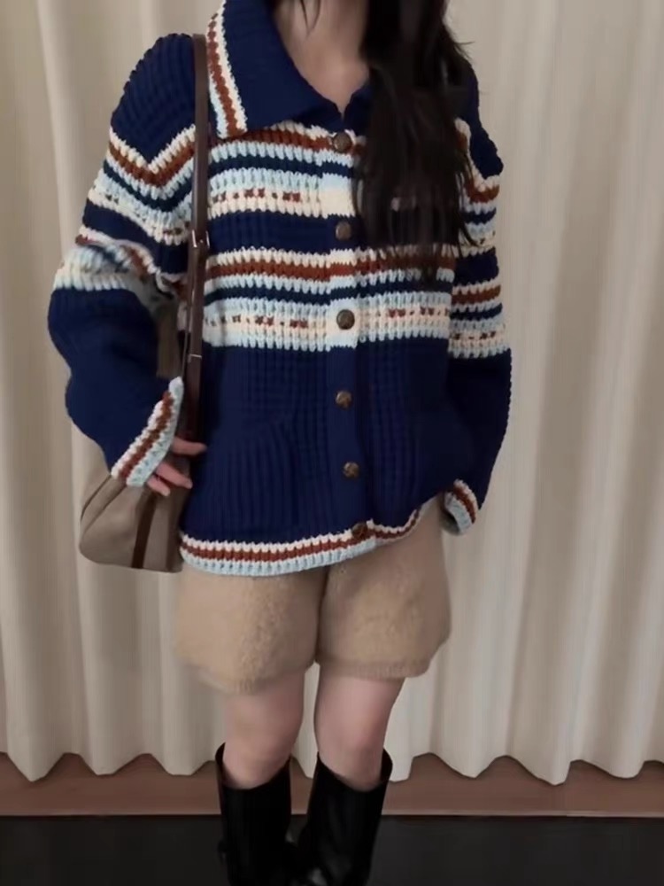 Winter knitted coat short tops for women