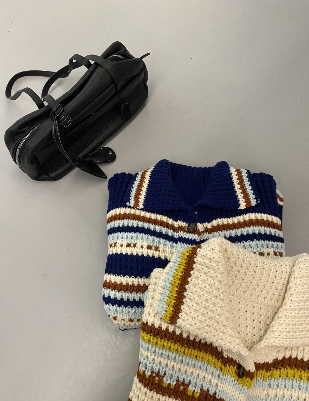 Winter knitted coat short tops for women