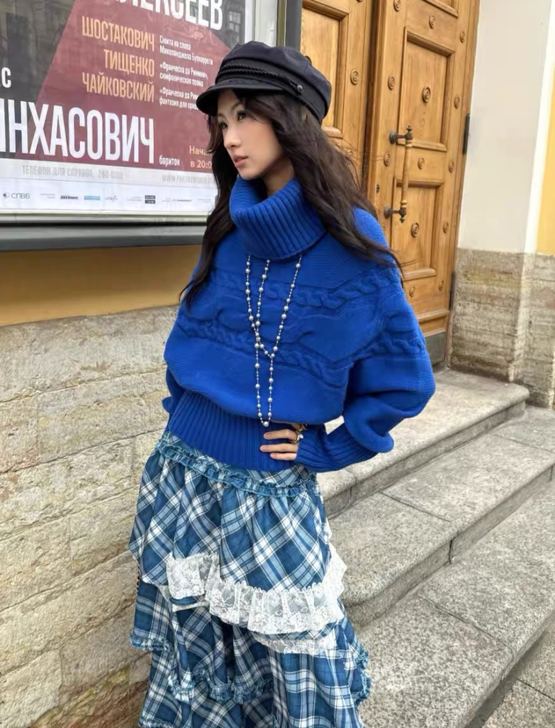 Lazy twist scarf bat sleeve sweater for women