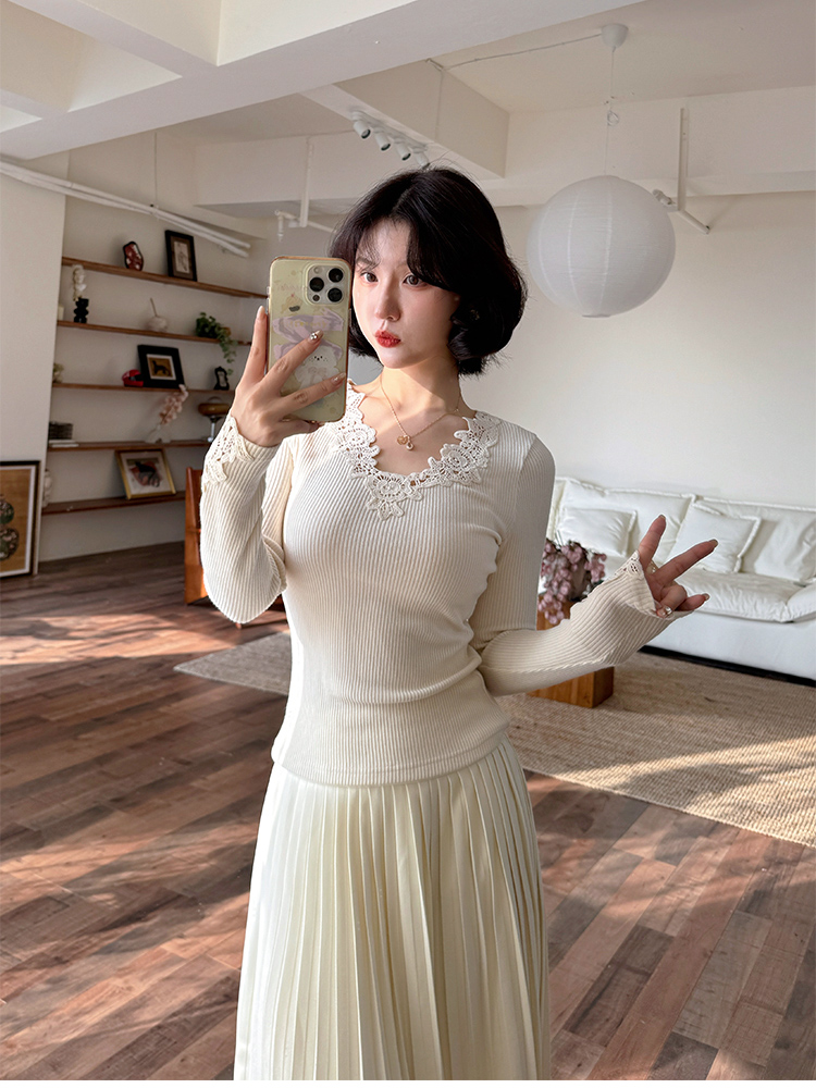 Long sleeve lace V-neck knitted spicegirl bottoming shirt