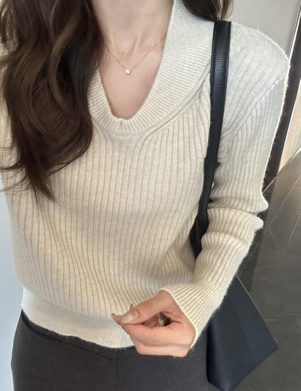 Bottoming apricot inside the ride sweater for women