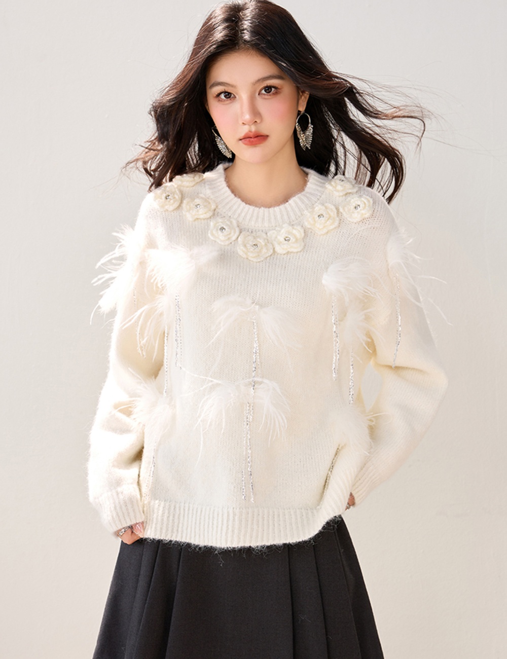 Beading feather tender autumn loose long sleeve sweater