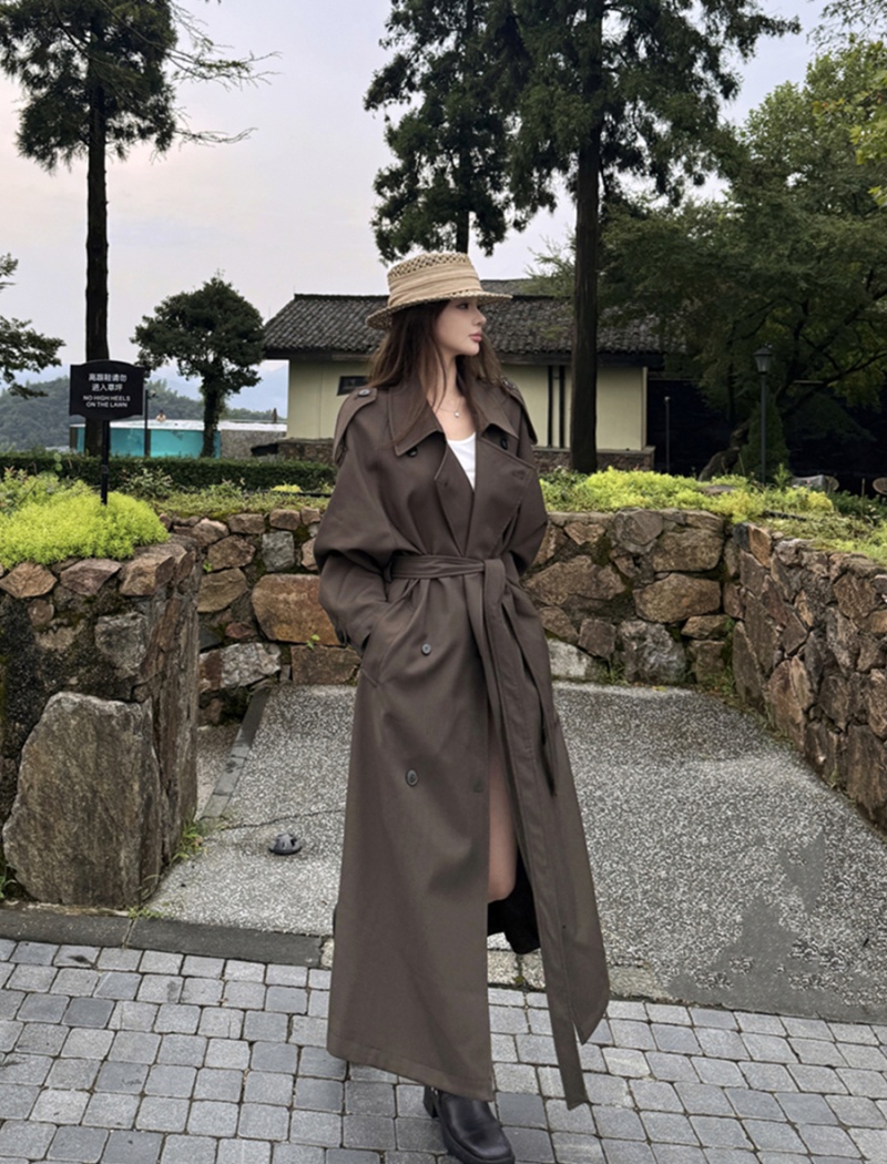 Double-breasted long windbreaker temperament coat