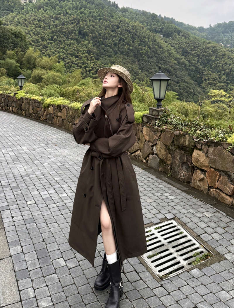 Double-breasted long windbreaker temperament coat