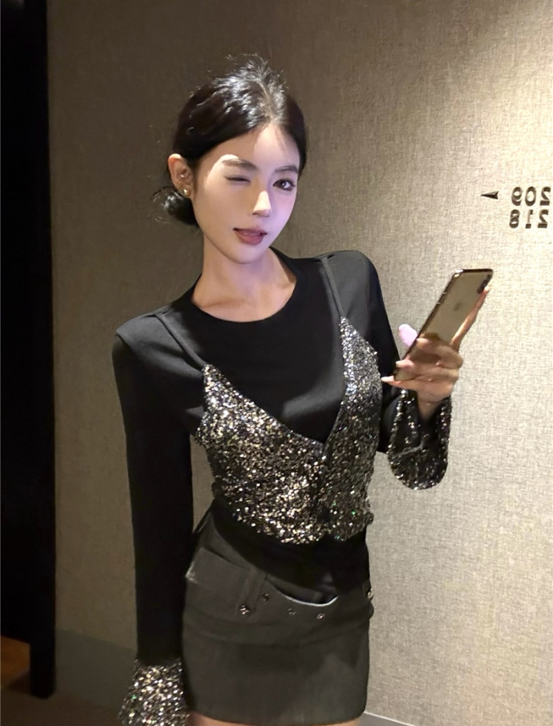 Long sleeve T-shirt retro bottoming shirt for women