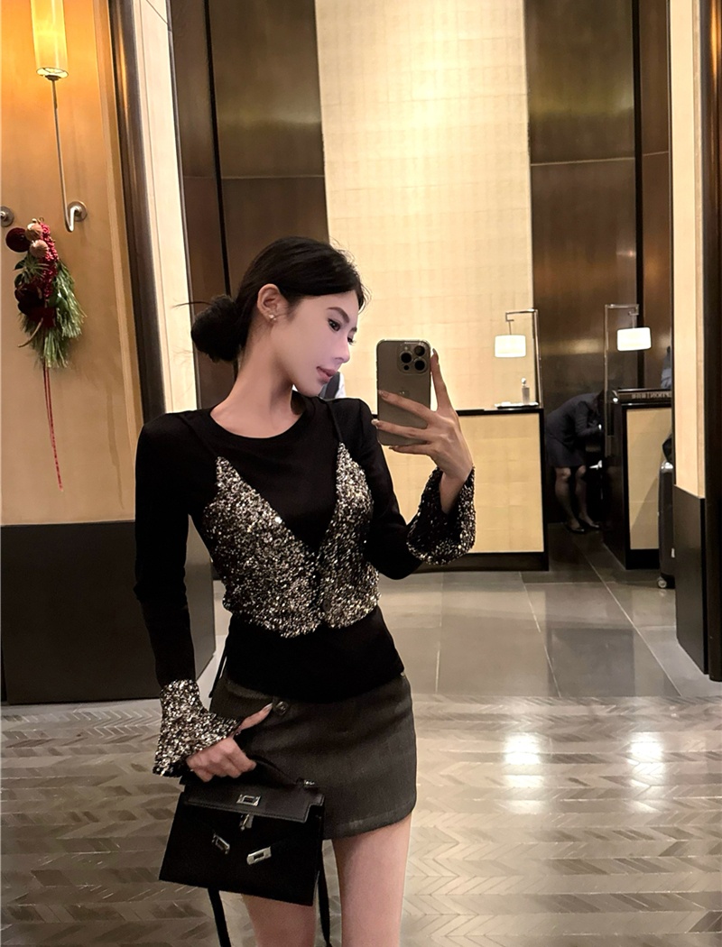 Long sleeve T-shirt retro bottoming shirt for women