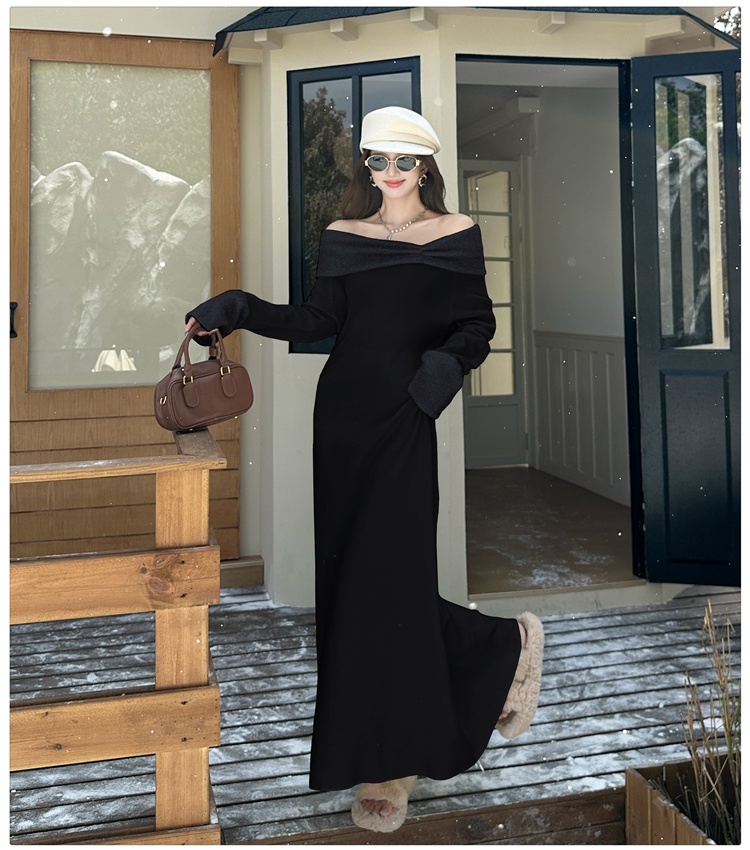 Knitted autumn and winter long dress long inside the ride dress