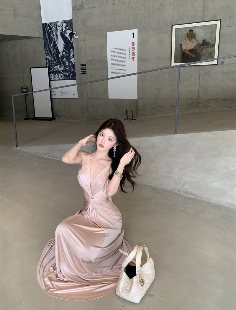 Adjustable V-neck dress halter formal dress for women