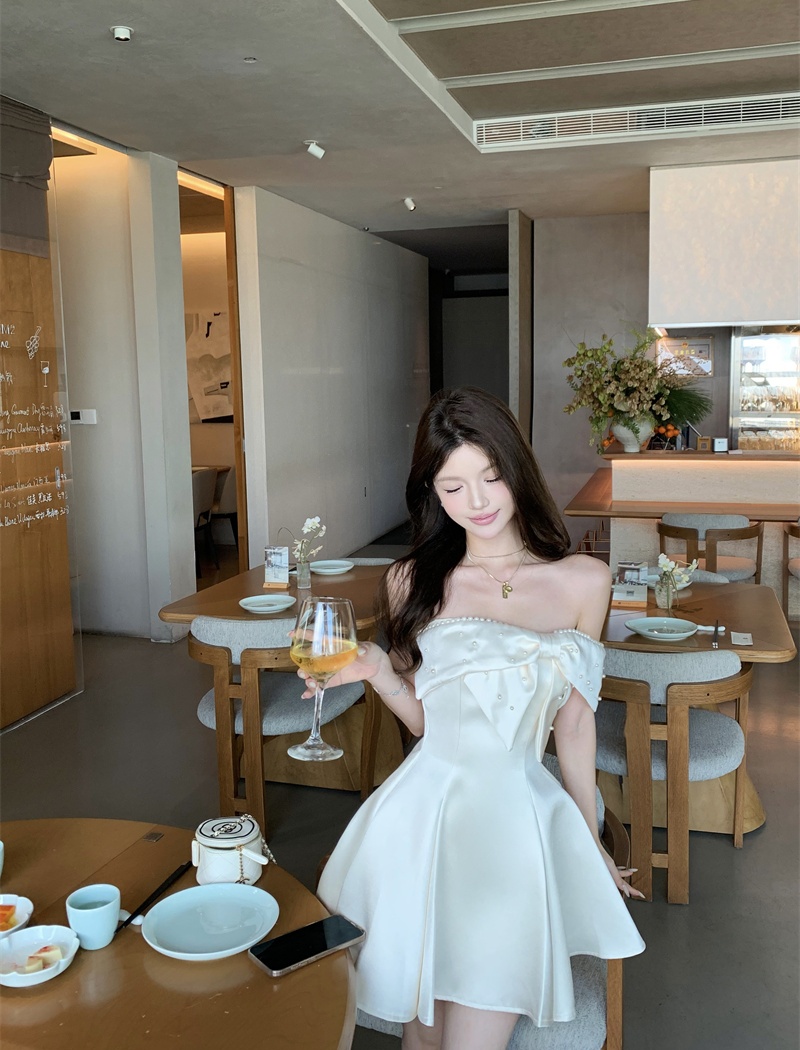 Bow temperament flat shoulder France style sling dress