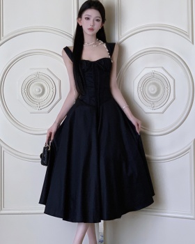 Sling A-line France style black dress for women