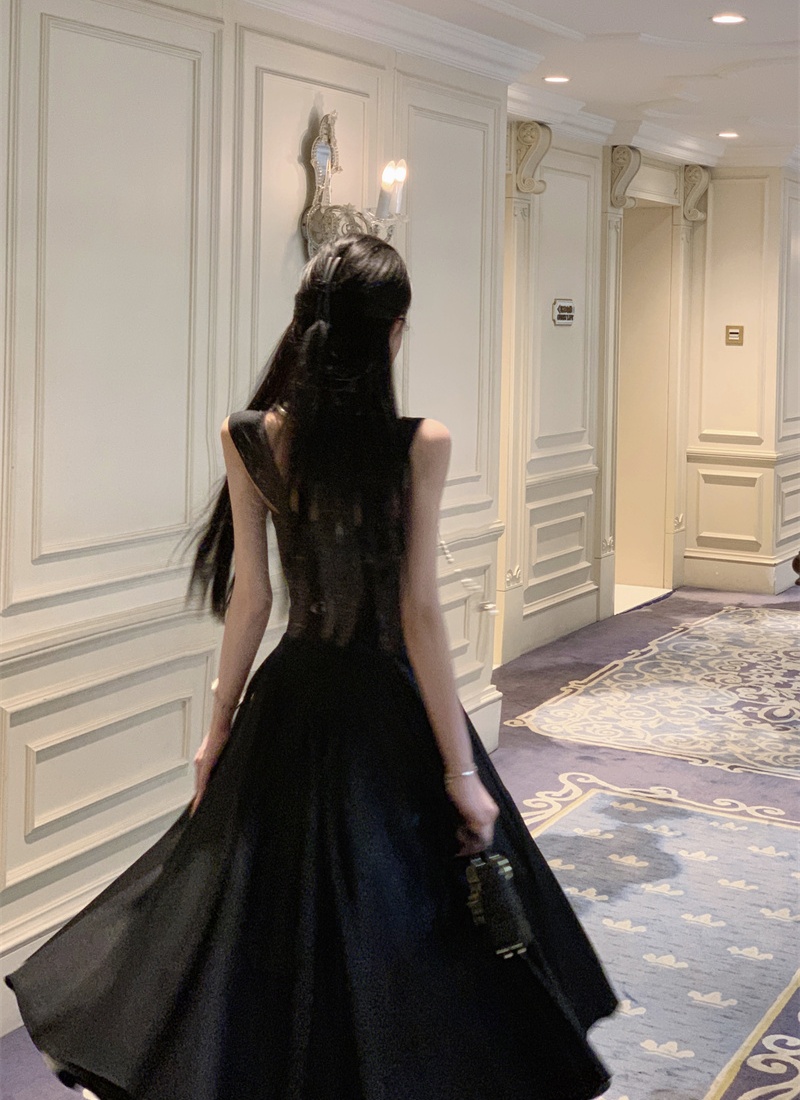 Sling A-line France style black dress for women