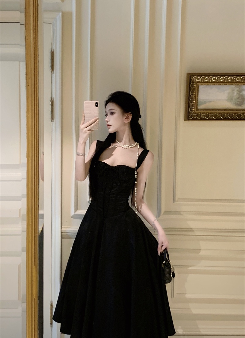 Sling A-line France style black dress for women