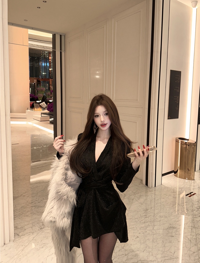 Slim high slit pinched waist glitter dress for women