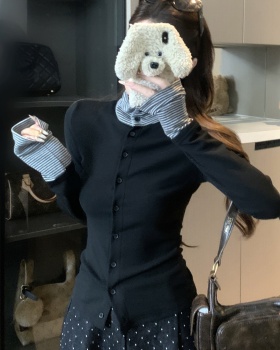 Long sleeve stripe mixed colors slim bottoming shirt