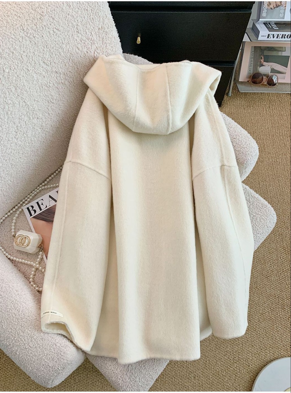 White woolen overcoat hooded woolen coat