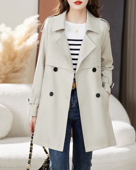 Pinched waist windbreaker coat for women