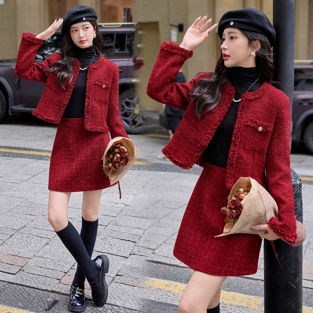 Autumn chanelstyle long skirt red coat 2pcs set