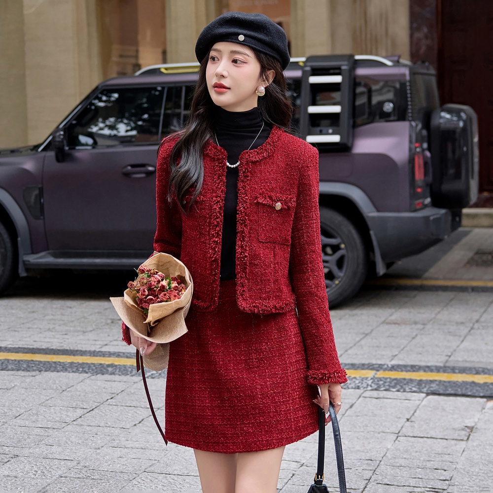 Autumn chanelstyle long skirt red coat 2pcs set