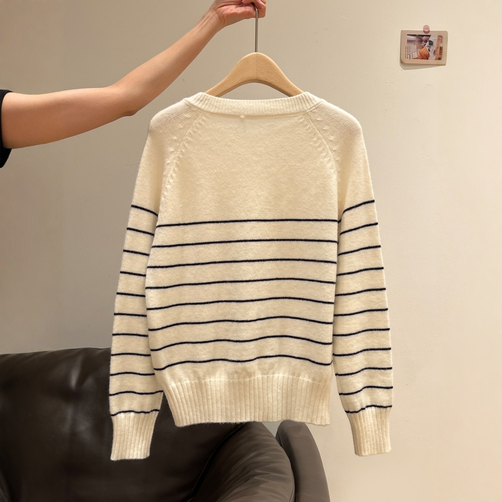 Autumn and winter pullover coat loose stripe sweater
