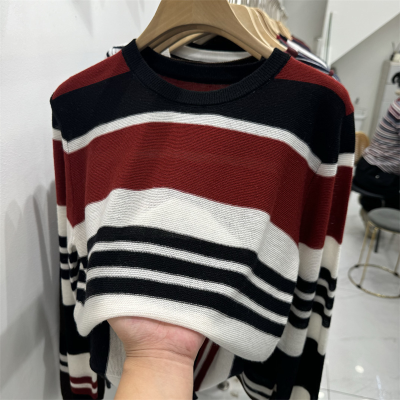 Round neck loose sweater long sleeve tops for women