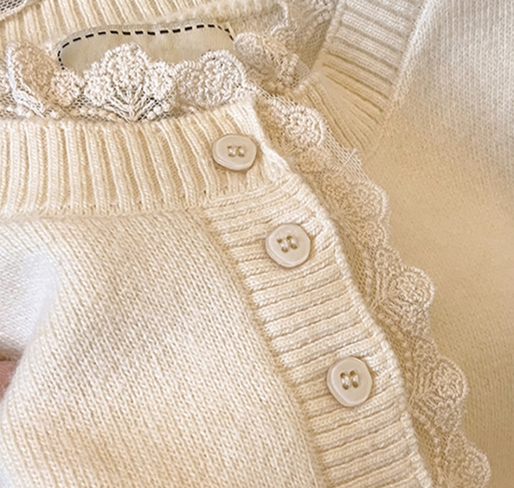 Long sleeve yellow lace autumn and winter sweater