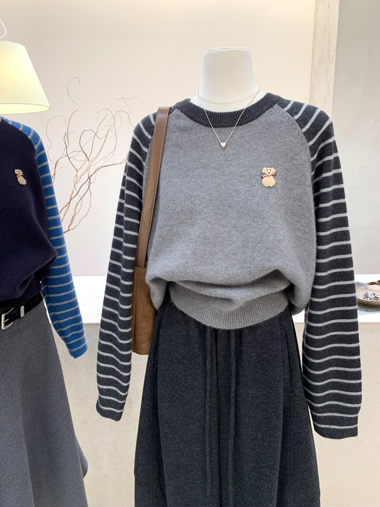 Korean style knitted sweater slim tops for women