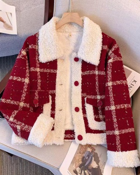 Red plus velvet autumn and winter lambs wool coat for women