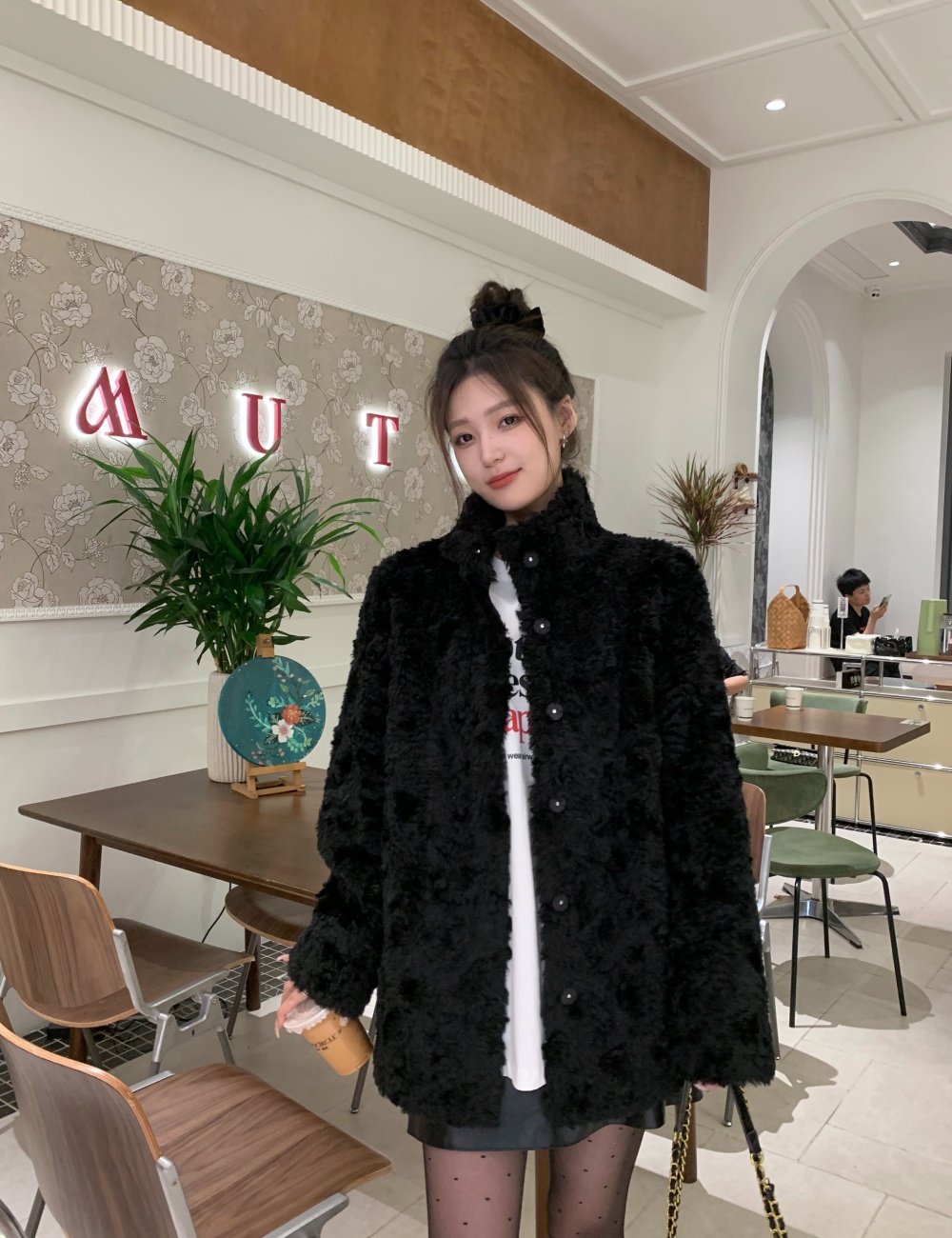 Cstand collar elmo overcoat faux fur coat for women