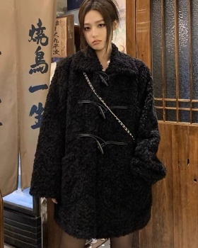 Horn buckle long autumn and winter overcoat for women