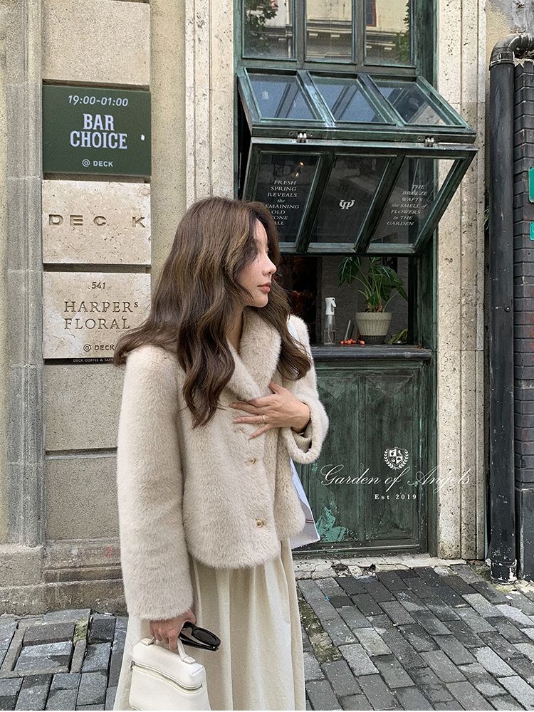 Imitation of mink hair temperament coat short fur coat for women