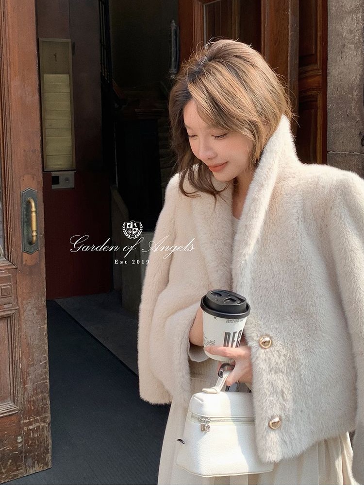 Imitation of mink hair temperament coat short fur coat for women