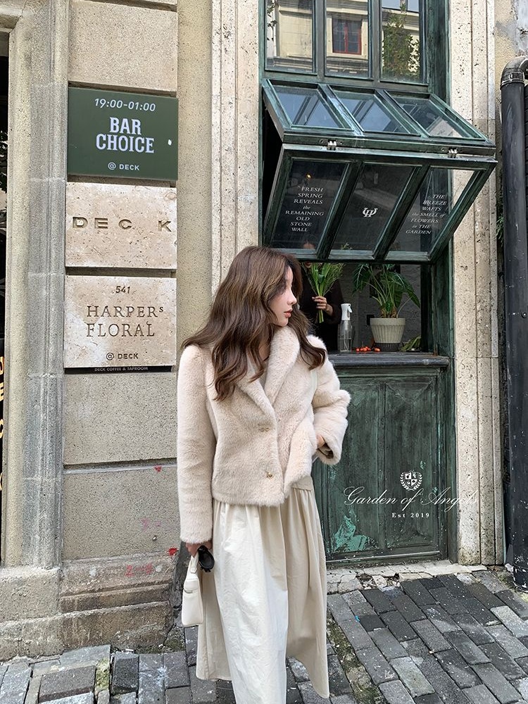 Imitation of mink hair temperament coat short fur coat for women