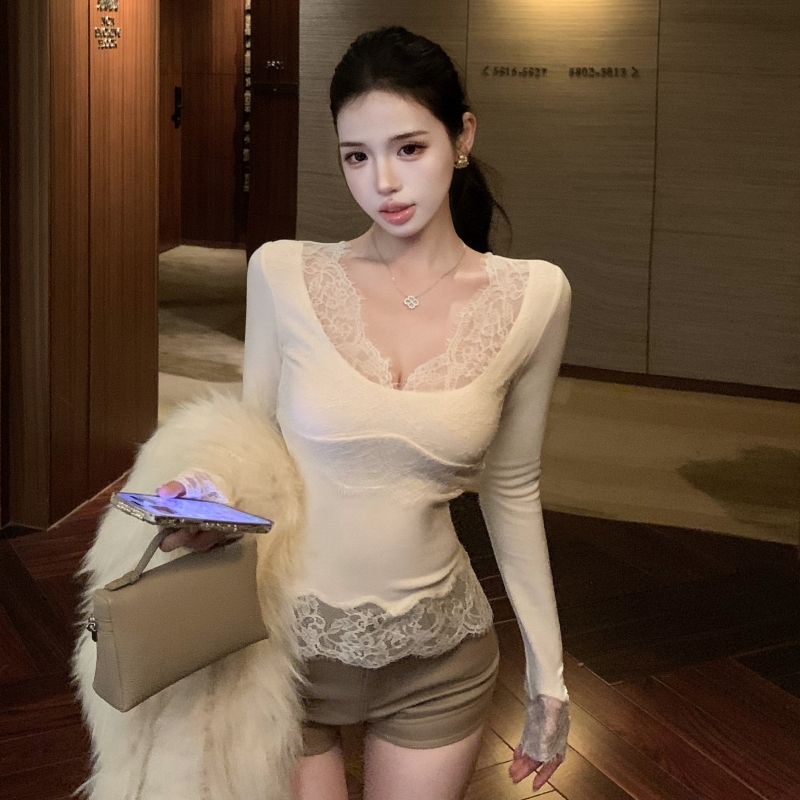 Spicegirl T-shirt V-neck tops for women