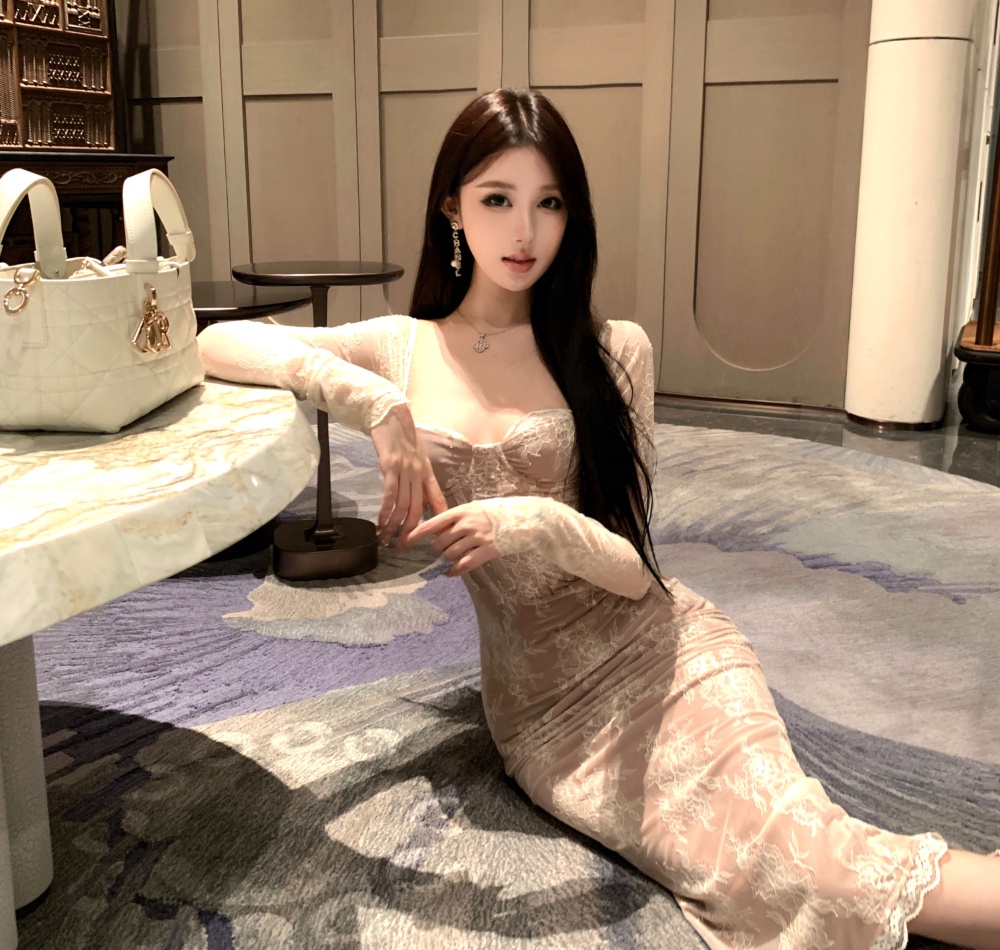 Package hip mermaid wrapped chest slim dress