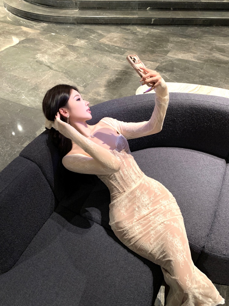 Package hip mermaid wrapped chest slim dress