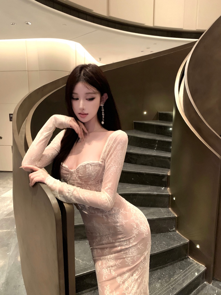 Package hip mermaid wrapped chest slim dress