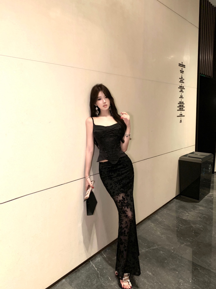 Package hip wrapped chest sling long skirt a set for women