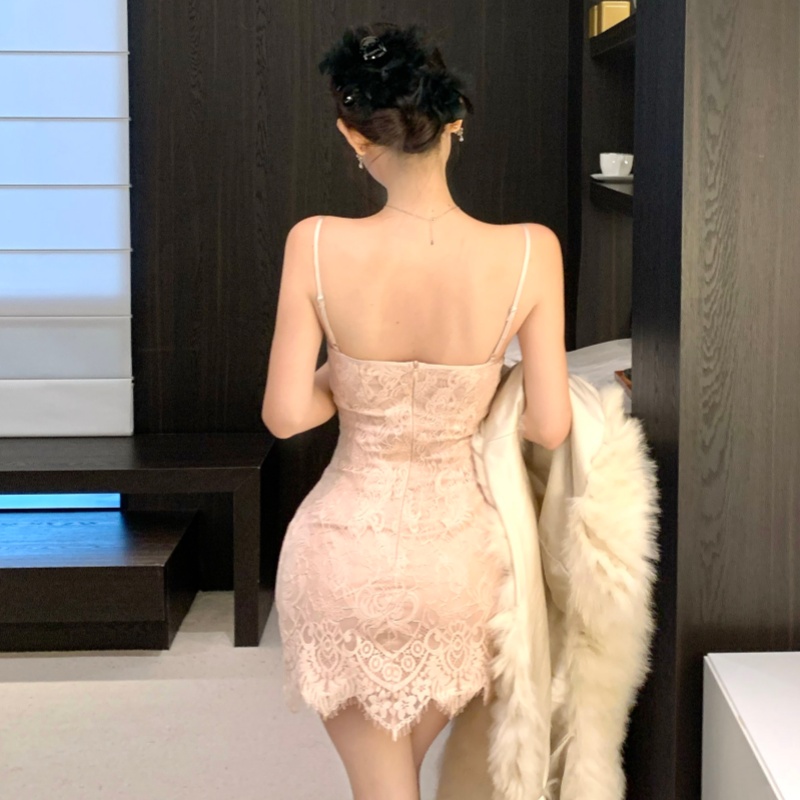 Slim short sling dress