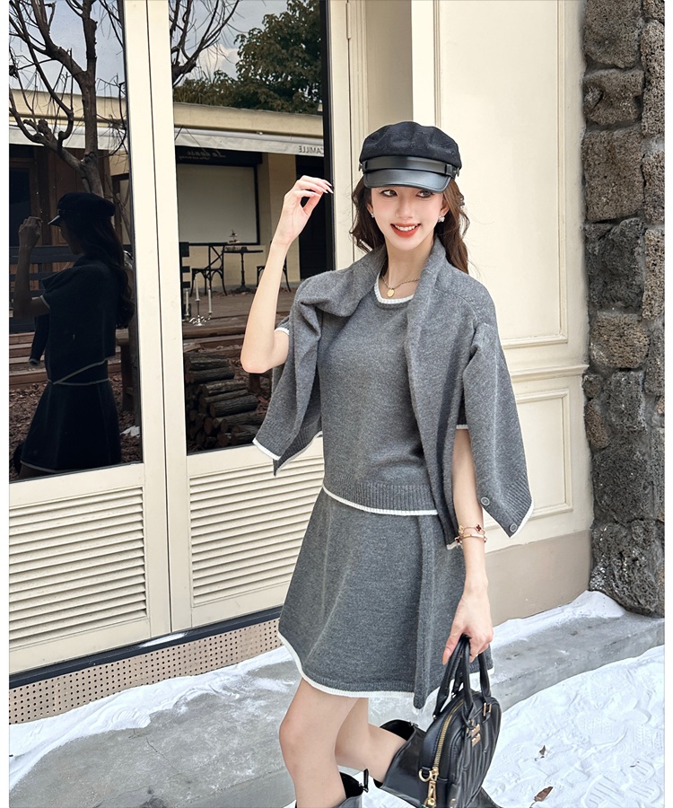 Chanelstyle cardigan sweater 3pcs set for women