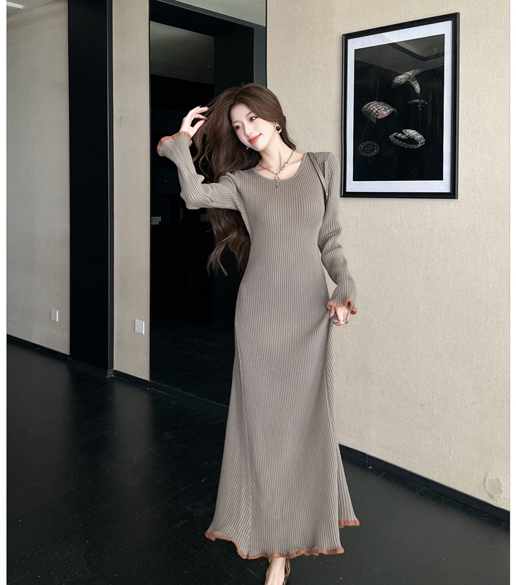 Slim knitted sweater dress autumn and winter dress for women